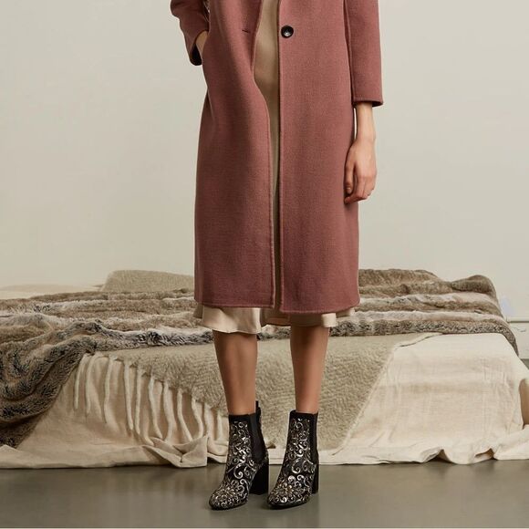 Stuart Weitzman Mediate Black Radiant Velvet Block Heel Booties - Picture 4 of 12